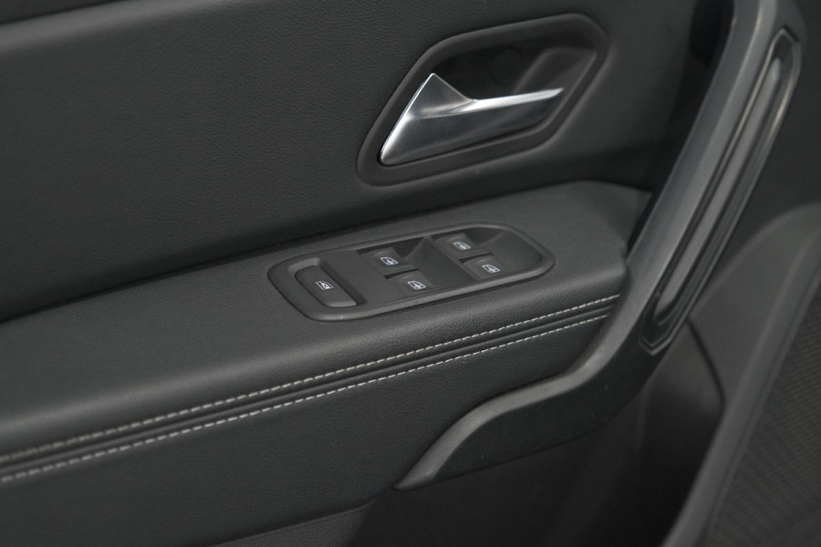 Dacia Duster TCe 130 Tech Road | 360 Camera | Dodehoekdetectie | Apple Carplay | Navigatie