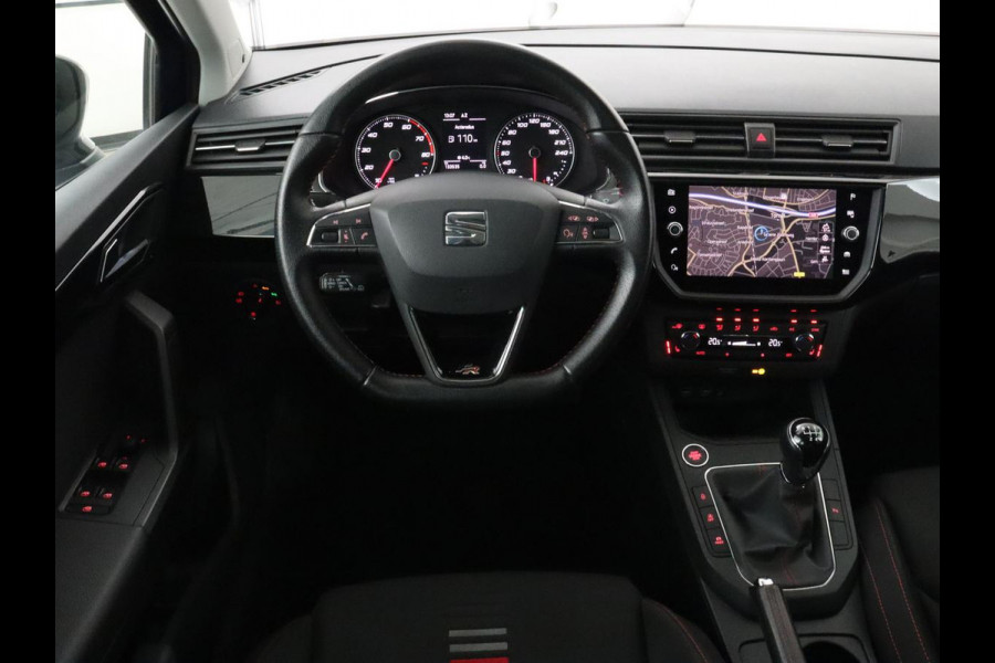 Seat Ibiza 1.0 TSI FR Intens | Panoramadak | Stoelverwarming | Adaptive cruise | Beats Pack | Camera | Carplay | Full LED | Navigatie | Keyless | Climate control