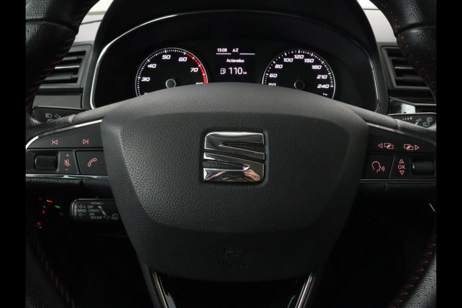 Seat Ibiza 1.0 TSI FR Intens | Panoramadak | Stoelverwarming | Adaptive cruise | Beats Pack | Camera | Carplay | Full LED | Navigatie | Keyless | Climate control