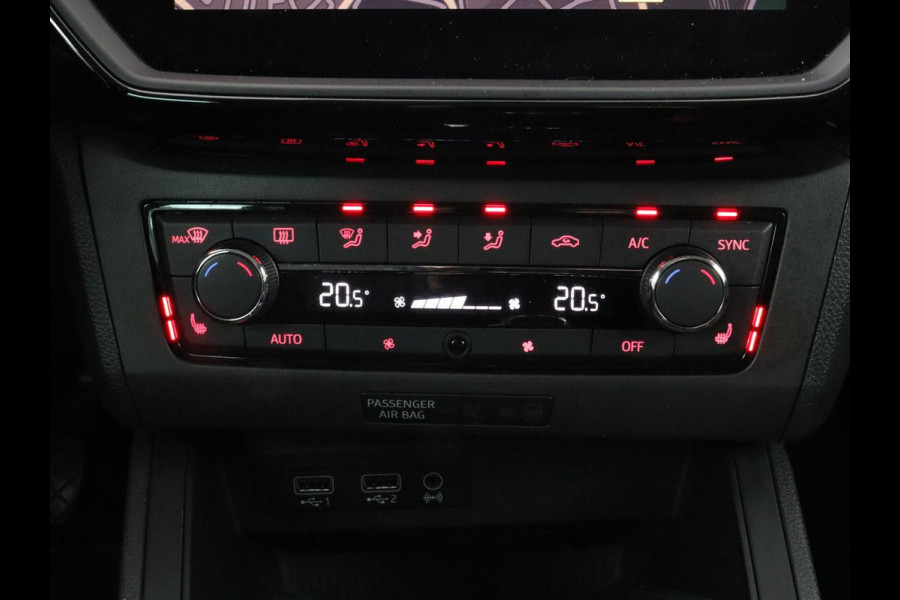 Seat Ibiza 1.0 TSI FR Intens | Panoramadak | Stoelverwarming | Adaptive cruise | Beats Pack | Camera | Carplay | Full LED | Navigatie | Keyless | Climate control