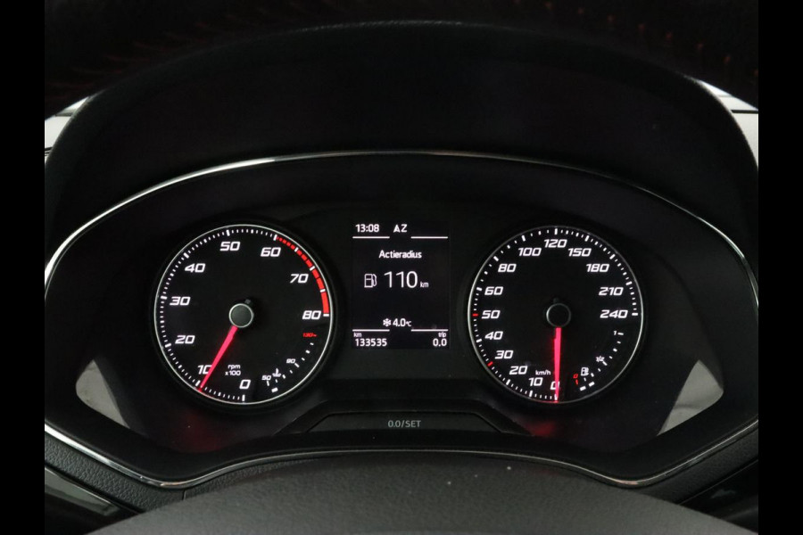 Seat Ibiza 1.0 TSI FR Intens | Panoramadak | Stoelverwarming | Adaptive cruise | Beats Pack | Camera | Carplay | Full LED | Navigatie | Keyless | Climate control