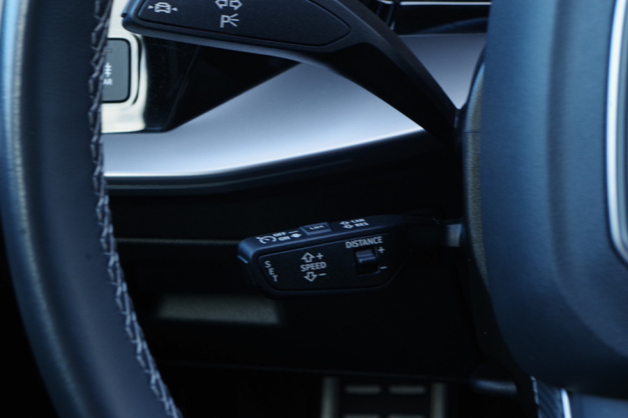 Audi A3 Sportback 45 TFSI e 245 PK S-Line Edition Competition, Camera, Carplay, Adap. Cruise Control