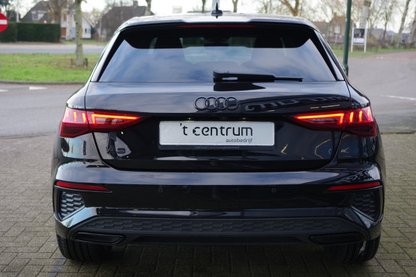 Audi A3 Sportback 45 TFSI e 245 PK S-Line Edition Competition, Camera, Carplay, Adap. Cruise Control