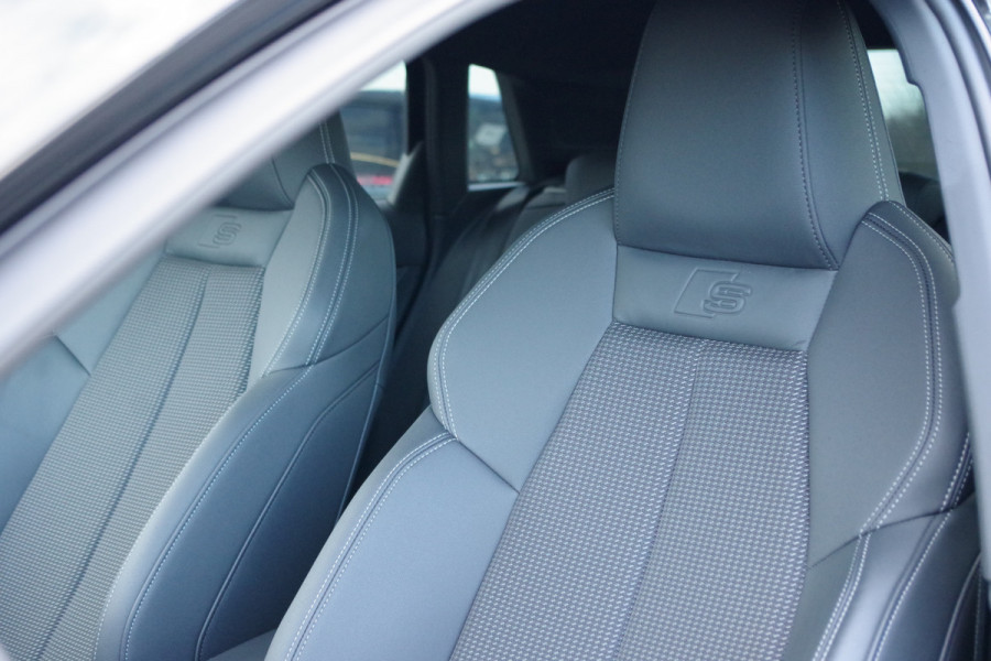 Audi A3 Sportback 45 TFSI e 245 PK S-Line Edition Competition, Camera, Carplay, Adap. Cruise Control