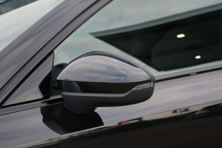 Audi A3 Sportback 45 TFSI e 245 PK S-Line Edition Competition, Camera, Carplay, Adap. Cruise Control