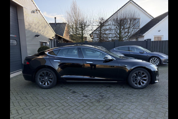 Tesla Model S 75D Base | Autopilot | Panoramadak | Camera | Elektrische Achterklep | Lichtmetalen Velgen |