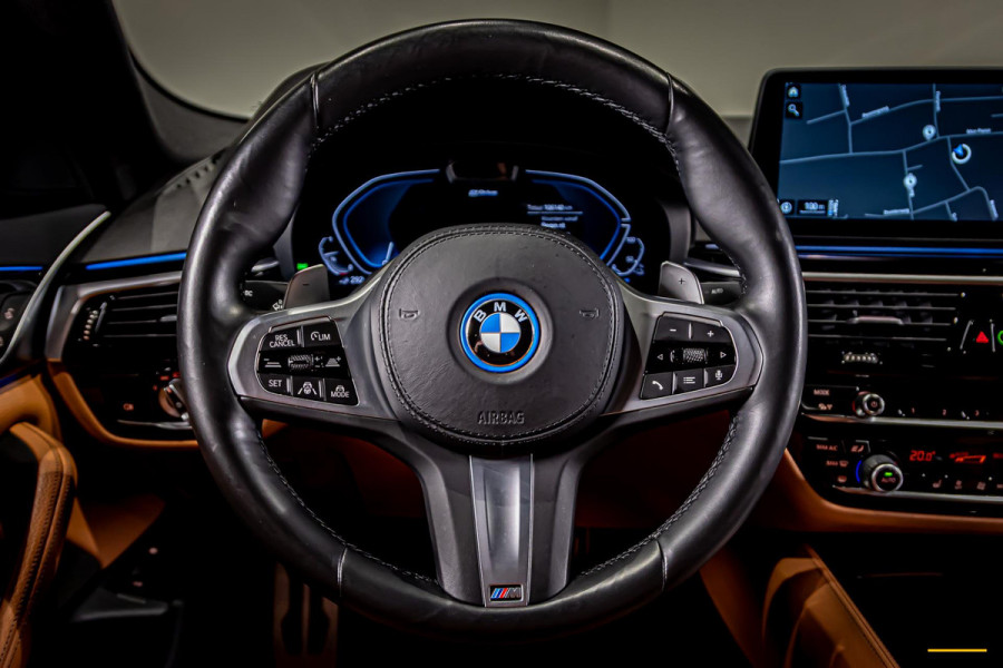 BMW 5 Serie 530e xDrive|M-sportPlus|Pano|HUD|Cam|Garantie