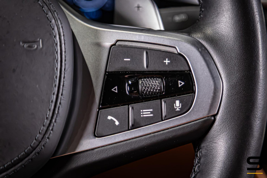 BMW 5 Serie 530e xDrive|M-sportPlus|Pano|HUD|Cam|Garantie