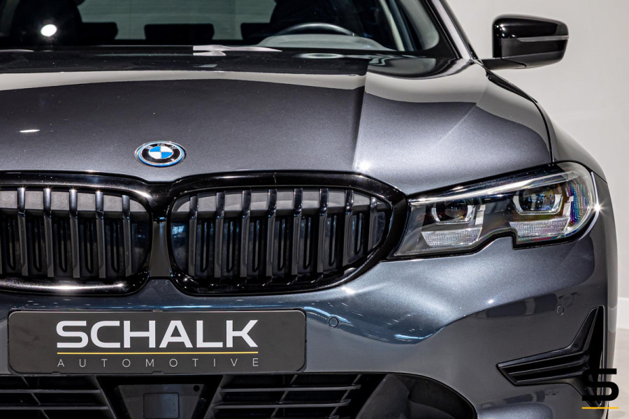 BMW 3 Serie Touring 330e|Cam|Acc|Garantie|Leder|1e eigenaar