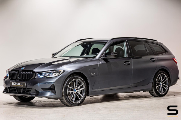 BMW 3 Serie Touring 330e|Cam|Acc|Garantie|Leder|1e eigenaar