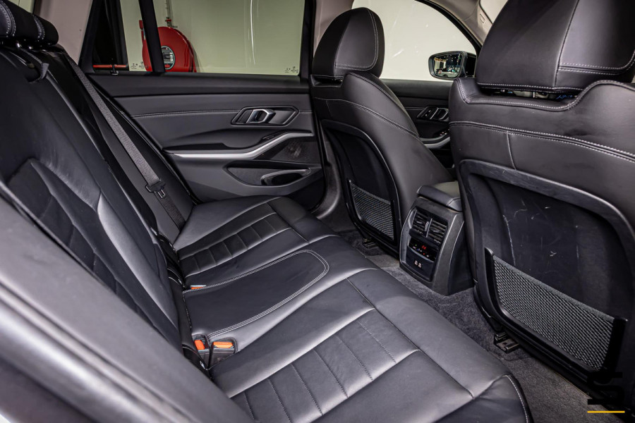 BMW 3 Serie Touring 330e|Cam|Acc|Garantie|Leder|1e eigenaar