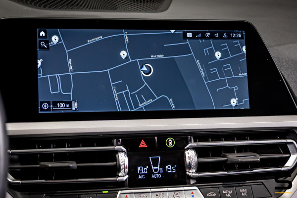 BMW 3 Serie Touring 330e|Cam|Acc|Garantie|Leder|1e eigenaar