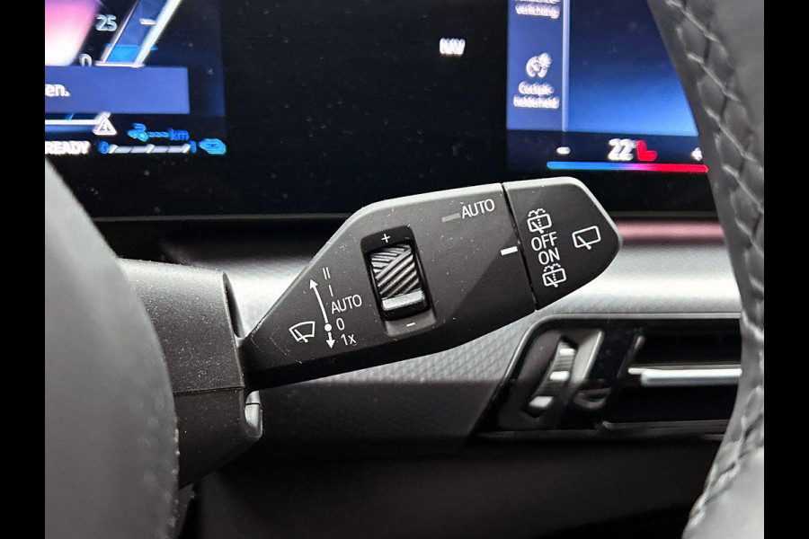 BMW X1 xDrive25e 245PK! PLUG-In M Sport BLACK-LINE