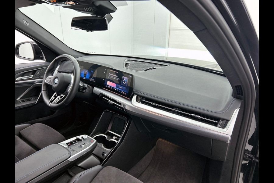 BMW X1 xDrive25e 245PK! PLUG-In M Sport BLACK-LINE