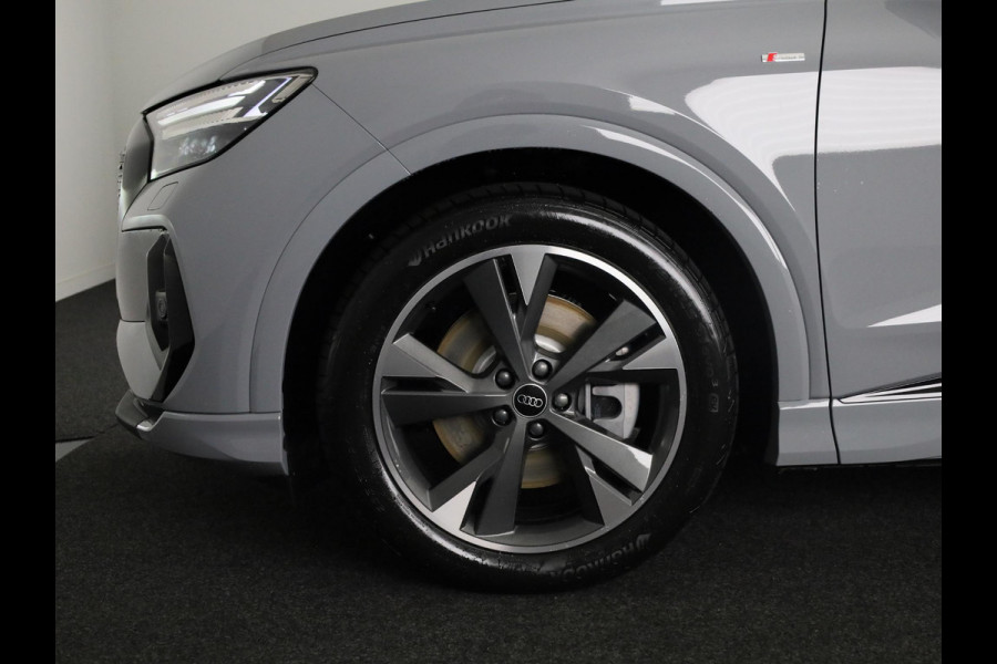 Audi Q4 e-tron 45 S edition Competition 82 kWh 286 pk | Assistentiepakket plus | Comfortpakket plus | Ambient lichtpakket | Optiekpakket zwart plus |