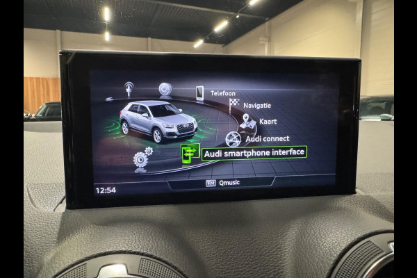 Audi Q2 35 TFSI 150PK S-Tronic, Apple Carplay, Navi, Clima, Multistuur, PDC, Android Auto, Bluetooth/Tel, Volledig Onderhouden