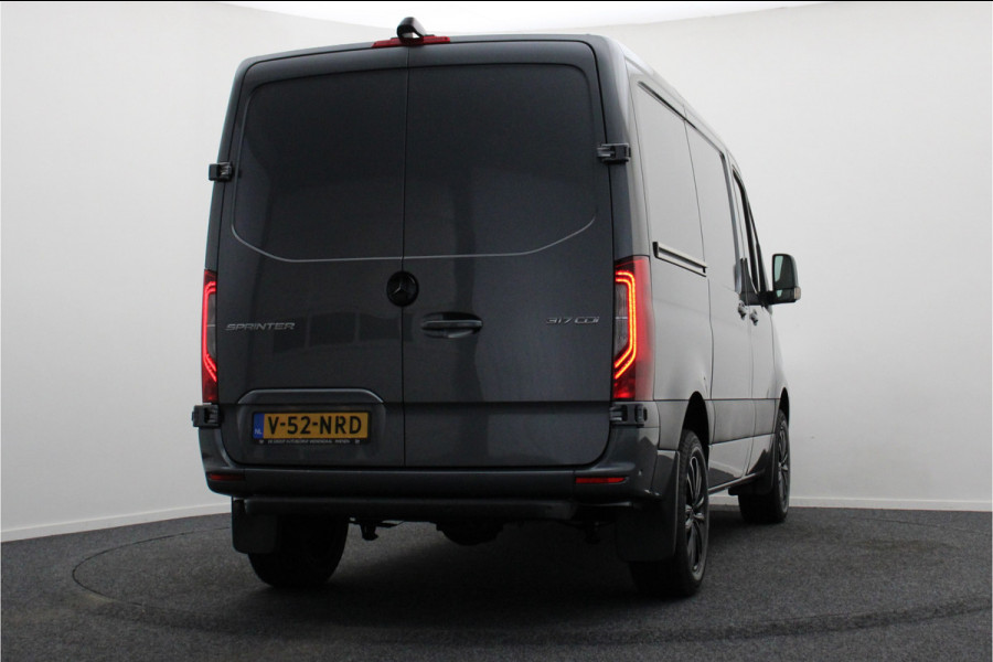 Mercedes-Benz Sprinter 317 CDI Automaat L1H1 Standkachel, LED, Airco, Camera, Cruise, Apple Carplay, PDC, 18''