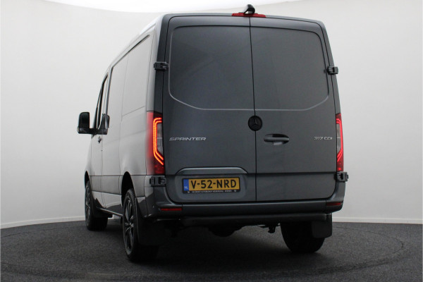 Mercedes-Benz Sprinter 317 CDI Automaat L1H1 Standkachel, LED, Airco, Camera, Cruise, Apple Carplay, PDC, 18''