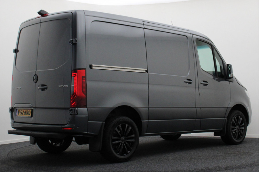 Mercedes-Benz Sprinter 317 CDI Automaat L1H1 Standkachel, LED, Airco, Camera, Cruise, Apple Carplay, PDC, 18''