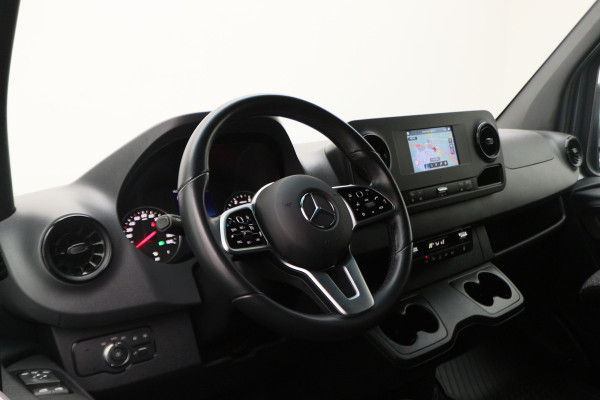 Mercedes-Benz Sprinter 317 CDI Automaat L1H1 Standkachel, LED, Airco, Camera, Cruise, Apple Carplay, PDC, 18''