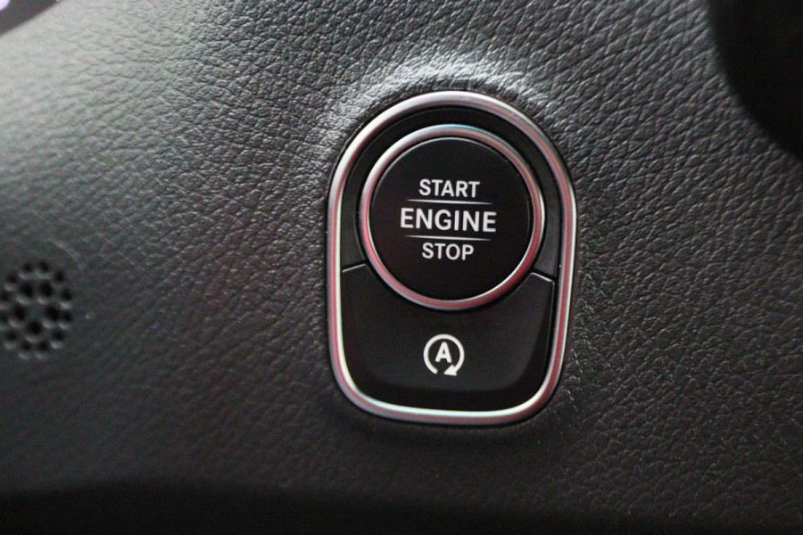 Mercedes-Benz Sprinter 317 CDI Automaat L1H1 Standkachel, LED, Airco, Camera, Cruise, Apple Carplay, PDC, 18''