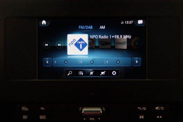 Mercedes-Benz Sprinter 317 CDI Automaat L1H1 Standkachel, LED, Airco, Camera, Cruise, Apple Carplay, PDC, 18''