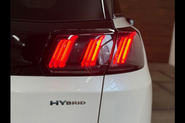 Peugeot 3008 1.6 HYbrid 225 GT | Pano | Leder | Parelmoer | Afneembare Trekhaak | Navigatie | Stoelverwarming