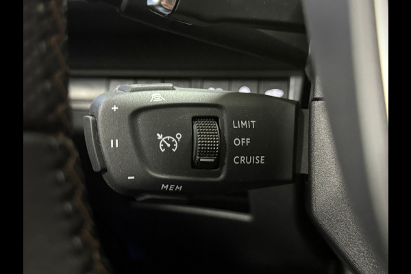 Peugeot 3008 1.6 HYbrid 225 GT | Pano | Leder | Parelmoer | Afneembare Trekhaak | Navigatie | Stoelverwarming