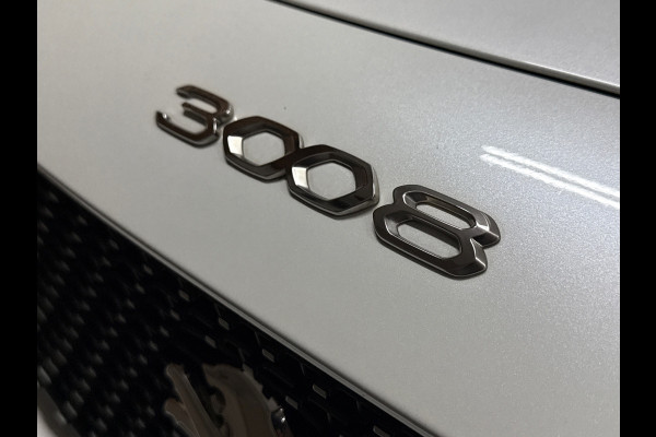 Peugeot 3008 1.6 HYbrid 225 GT | Pano | Leder | Parelmoer | Afneembare Trekhaak | Navigatie | Stoelverwarming