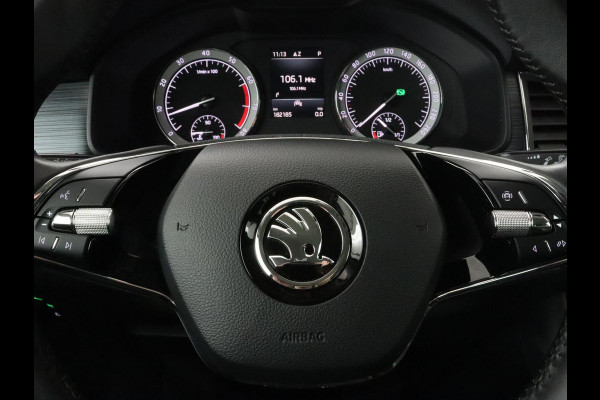 Škoda Kodiaq 1.5 TSI Business Edition 7-persoons | Leder/Alcantara | Trekhaak | Stoelverwarming | Camera | Carplay | DAB | Full LED | Navigatie