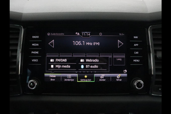 Škoda Kodiaq 1.5 TSI Business Edition 7-persoons | Leder/Alcantara | Trekhaak | Stoelverwarming | Camera | Carplay | DAB | Full LED | Navigatie