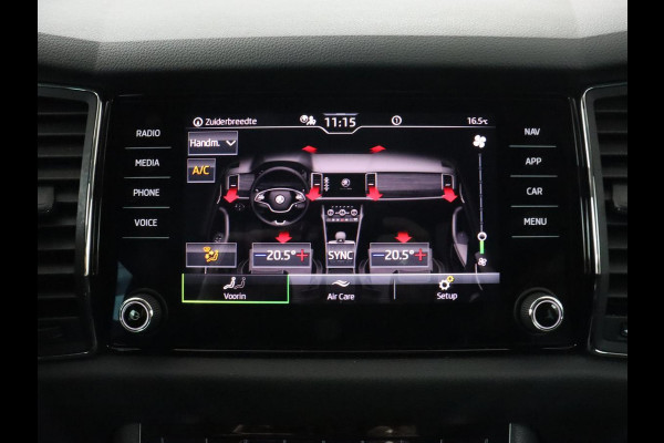 Škoda Kodiaq 1.5 TSI Business Edition 7-persoons | Leder/Alcantara | Trekhaak | Stoelverwarming | Camera | Carplay | DAB | Full LED | Navigatie