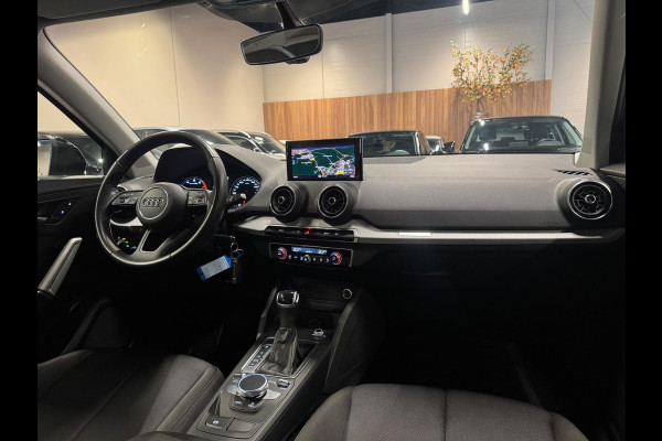 Audi Q2 35 TFSI 150PK S-Tronic, Facelift, Apple Carplay, Navi, Clima, Multistuur, PDC, Android, Bluetooth/Tel, Voll Onderhouden