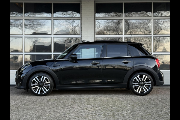MINI Mini 1.5 Cooper Classic | HARMAN KARDON | SPORTSTOELEN | PANORAMA | CAMERA | 18 INCH VELGEN | HEAD UP |