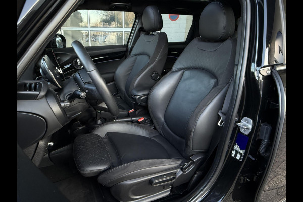 MINI Mini 1.5 Cooper Classic | HARMAN KARDON | SPORTSTOELEN | PANORAMA | CAMERA | 18 INCH VELGEN | HEAD UP |