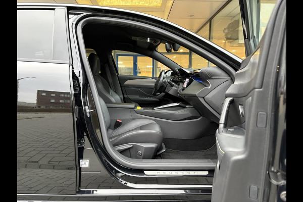 Peugeot 308 1.6 HYbrid 225 GT Pack Business | Plug-in Hybride PHEV | Stoel- & Stuurverwarming | 360 Camera | Adaptieve Cruisecontrol  | Elektrisch Verstelbare AGR Memory Stoel | Focal Audio |