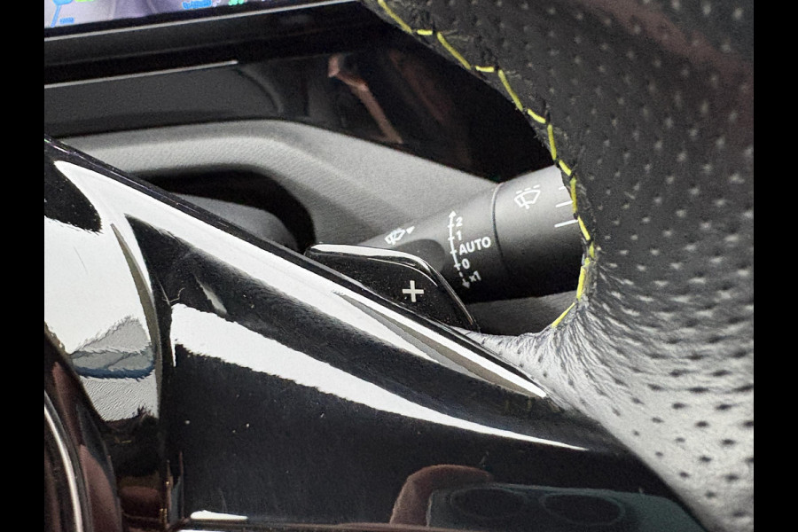 Peugeot 308 1.6 HYbrid 225 GT Pack Business | Plug-in Hybride PHEV | Stoel- & Stuurverwarming | 360 Camera | Adaptieve Cruisecontrol  | Elektrisch Verstelbare AGR Memory Stoel | Focal Audio |