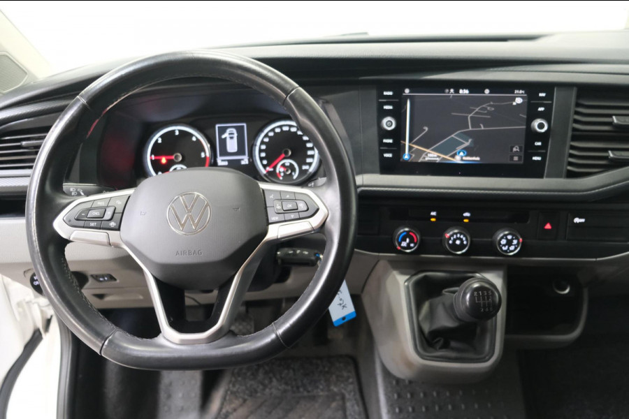 Volkswagen Transporter 2.0 TDI 150PK L2H1 28 Comfortline - N.A.P. Airco, Cruise, Trekhaak.