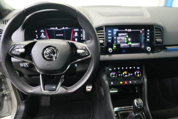 Škoda Karoq 1.5 TSI ACT Sportline Business - N.A.P. Airco, Cruise, Navi, PDC, Camera, Schuifdak, Trekhaak.
