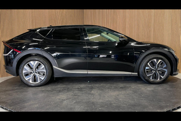 Kia Ev6 Light Edition 58 kWh|100% SOH|LEDER|ACC|ANDROID+CARPLAY|CAMERA|STOEL-, STUURVERW|LAGE KM'S|NAP|NL-AUTO|INCL.BTW|1e EIG.|