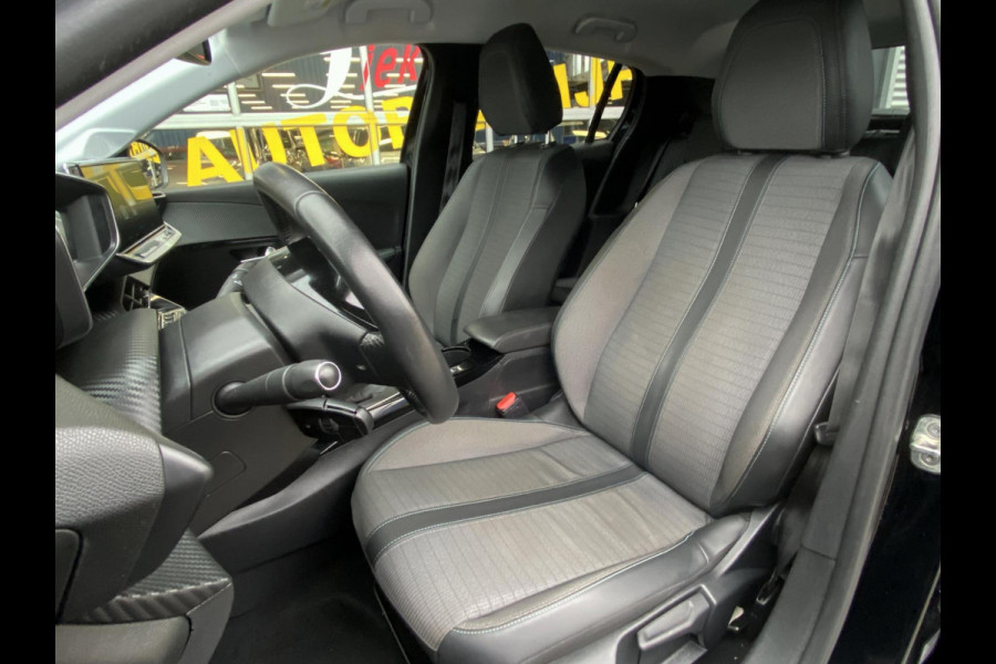 Peugeot 208 1.2 PureTech Allure Pack - Navigatie / Apple Carplay I Airco I LED I DPC I Sport pakket I Dealer onderhouden
