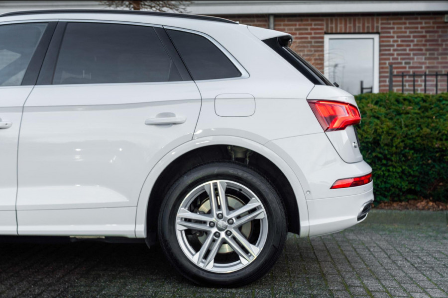 Audi Q5 50 TFSI e Quattro S Edition 2x S-Line Adaptive Trekhaak B&O Ambiance 360 Camera 19''