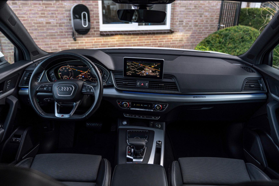 Audi Q5 50 TFSI e Quattro S Edition 2x S-Line Adaptive Trekhaak B&O Ambiance 360 Camera 19''