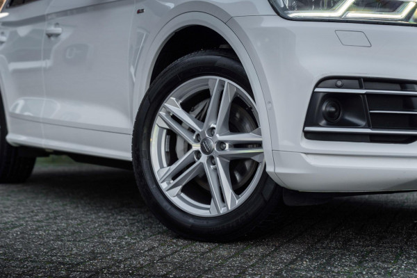Audi Q5 50 TFSI e Quattro S Edition 2x S-Line Adaptive Trekhaak B&O Ambiance 360 Camera 19''