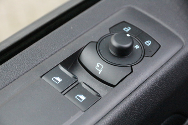 Ford Transit Custom 2.0 TDCI 136 | Aut. | L1H1 | Navi | Cruise | Camera..