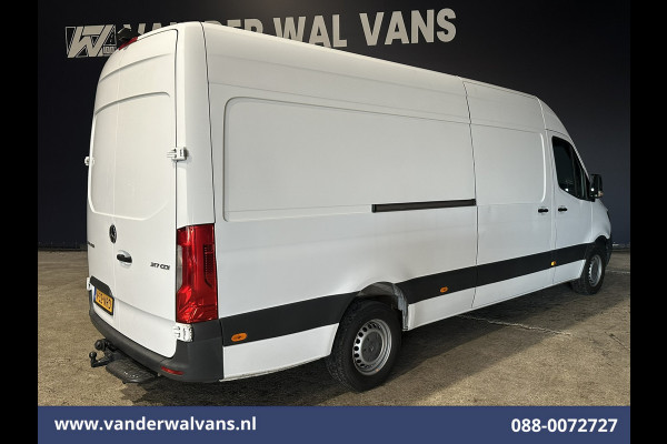 Mercedes-Benz Sprinter 317 CDI 170pk 3500kg Trekhaak L3H2 Euro6 Airco | Camera | Apple Carplay | Android Auto | Cruisecontrol Stoelverwarming, Bijrijdersbank