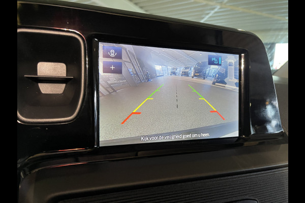 Ford Transit Courier 1.0 EcoBoost Trend benzine grijs kenteken / zo goed als nieuw / fabrieksgarantie tot 07-03-2026 / vaste prijs rijklaar € 19.950 ex / lease vanaf € 336 / direct leverbaar