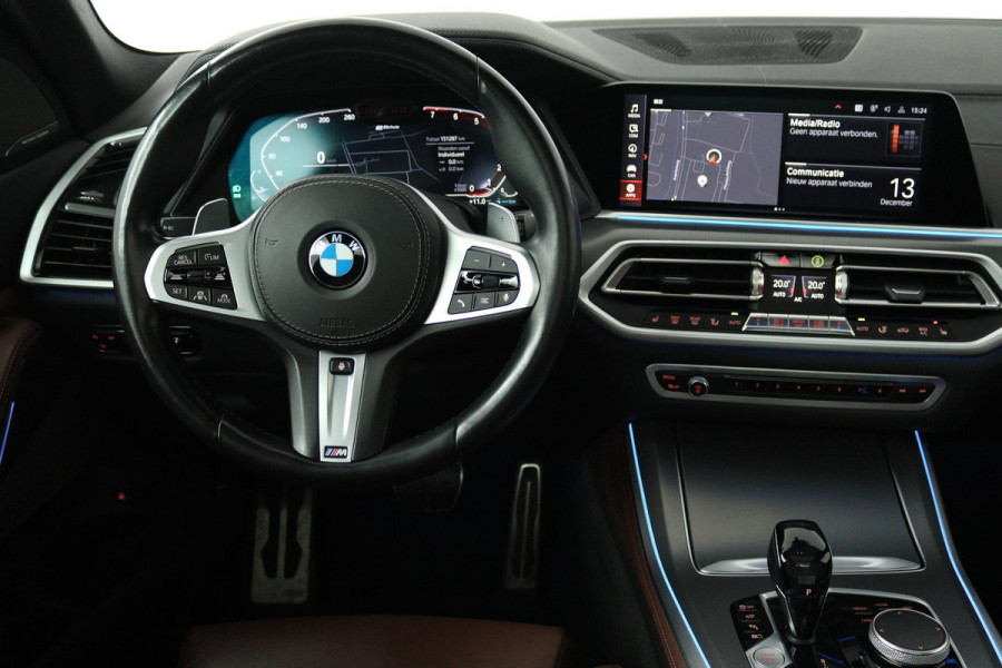 BMW X5 XDrive45e High Executive (PANORAMADAK, CAMERA, STOEL/STUURVERWARMING, SFEERVERLICHTING, DEALER ONDERHOUDEN)
