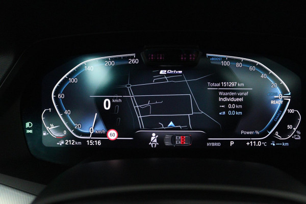 BMW X5 XDrive45e High Executive (PANORAMADAK, CAMERA, STOEL/STUURVERWARMING, SFEERVERLICHTING, DEALER ONDERHOUDEN)