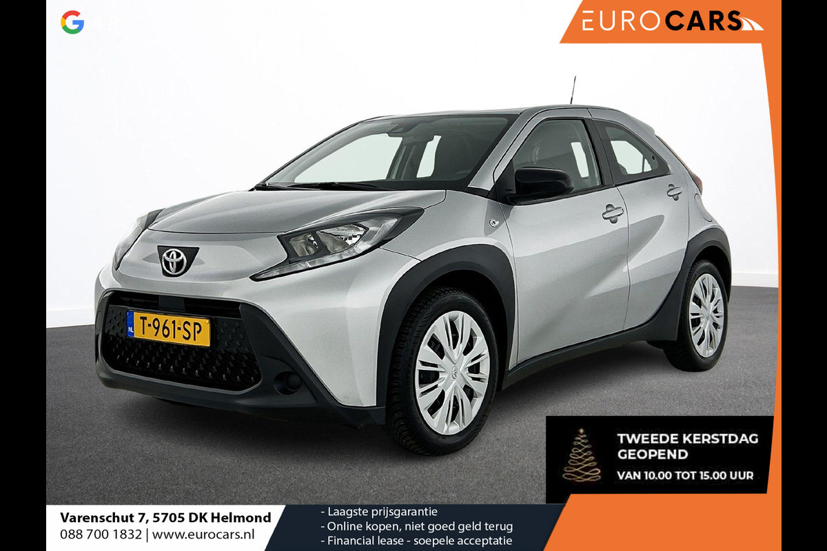 Toyota Aygo X 1.0 VVT-i MT Play Airco Navi Carplay PDC + Camera Achter Cruise Control